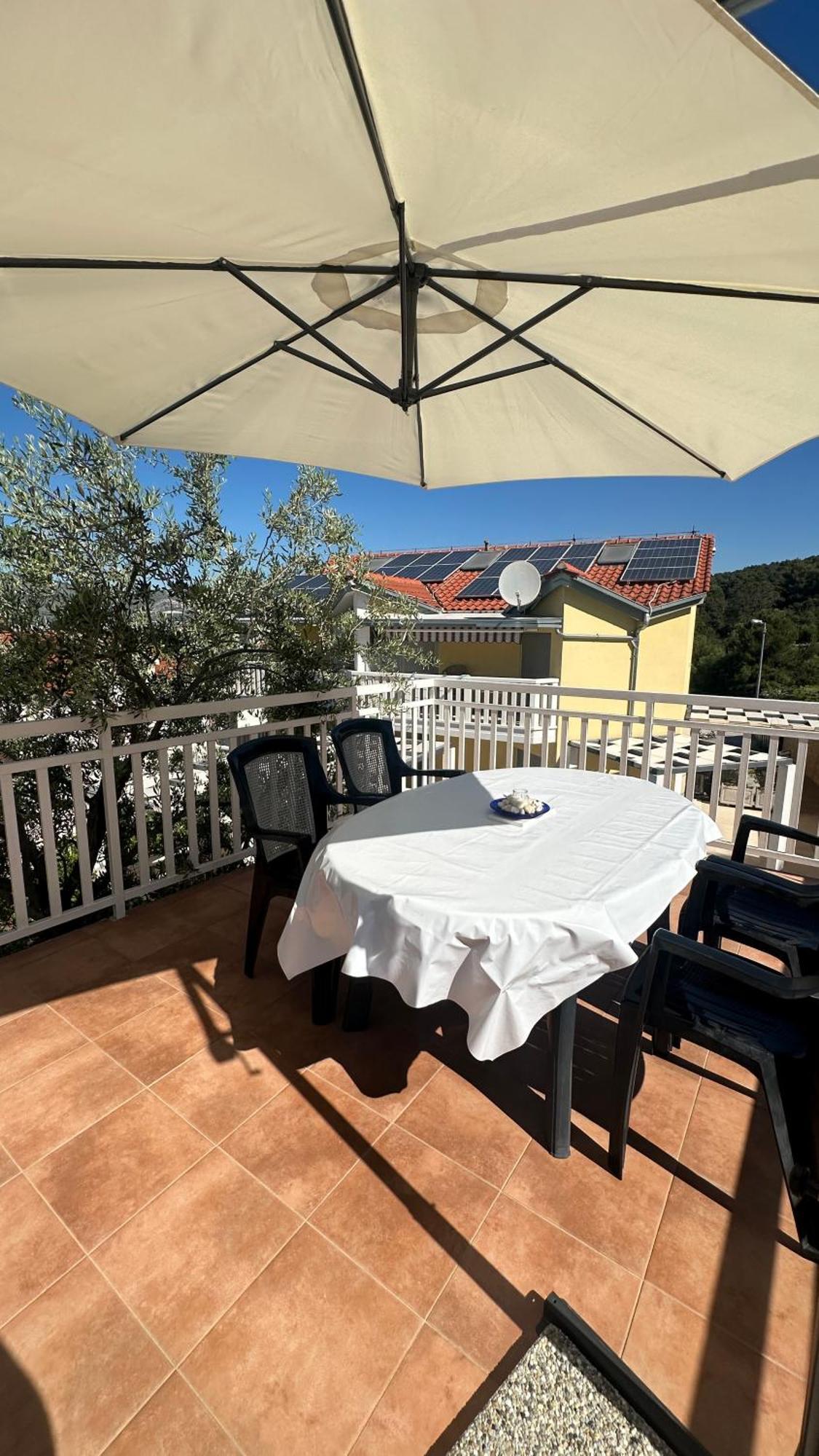 Apartment Arleta Trogir Exterior photo